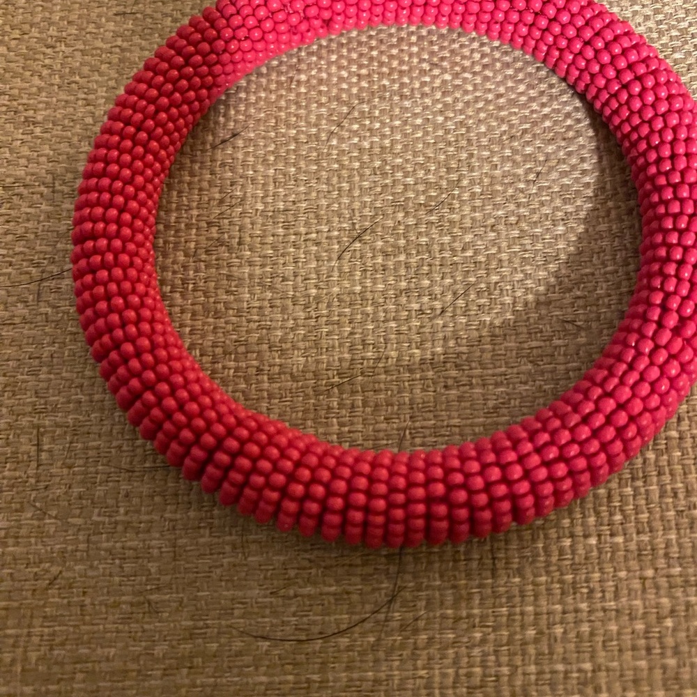 Pink inland alloy bead bracelet